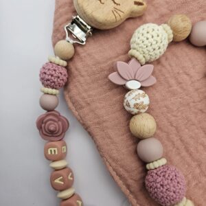Alternative view of Personalisiertes Baby Set mit Namen – Kinderwagenkette, Schnullerkette & Greifling für Mädchen