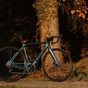 Alternative view of Look 765 Optimum Disc Rival AXS eTap Bike